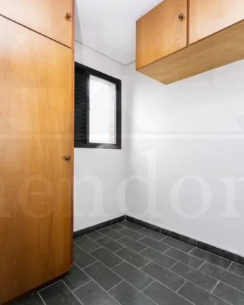 Imagem Apartamento Duplex ensolarado em Pinheiros com 130m², 1suíte e 2 vagas.