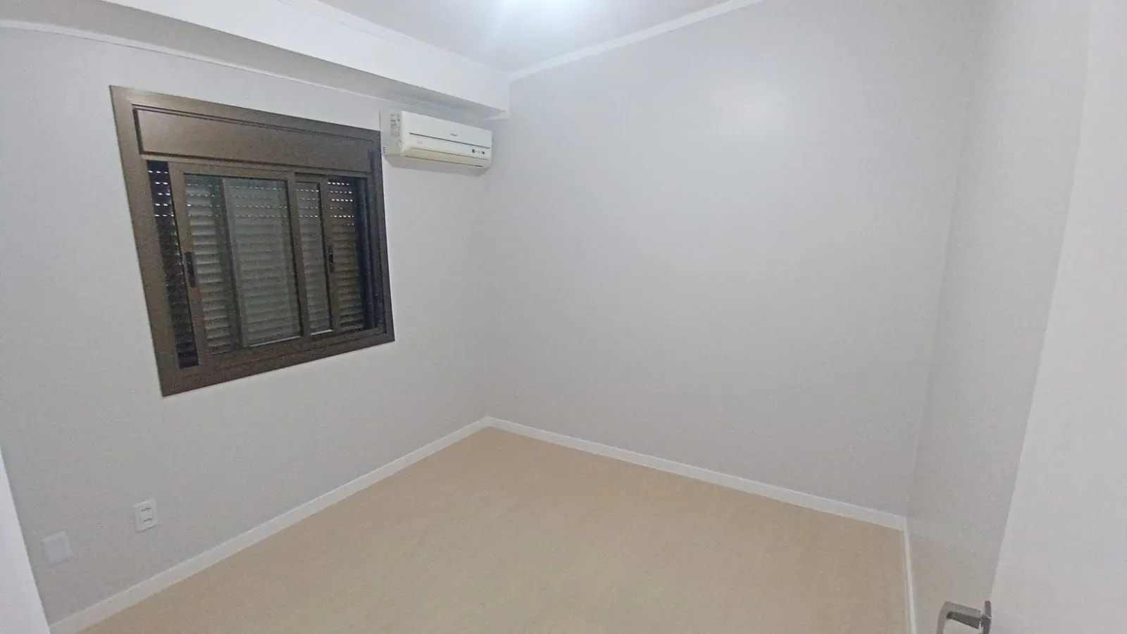 Imagem Apartamento com 2 dormitórios no bairro Nonoai