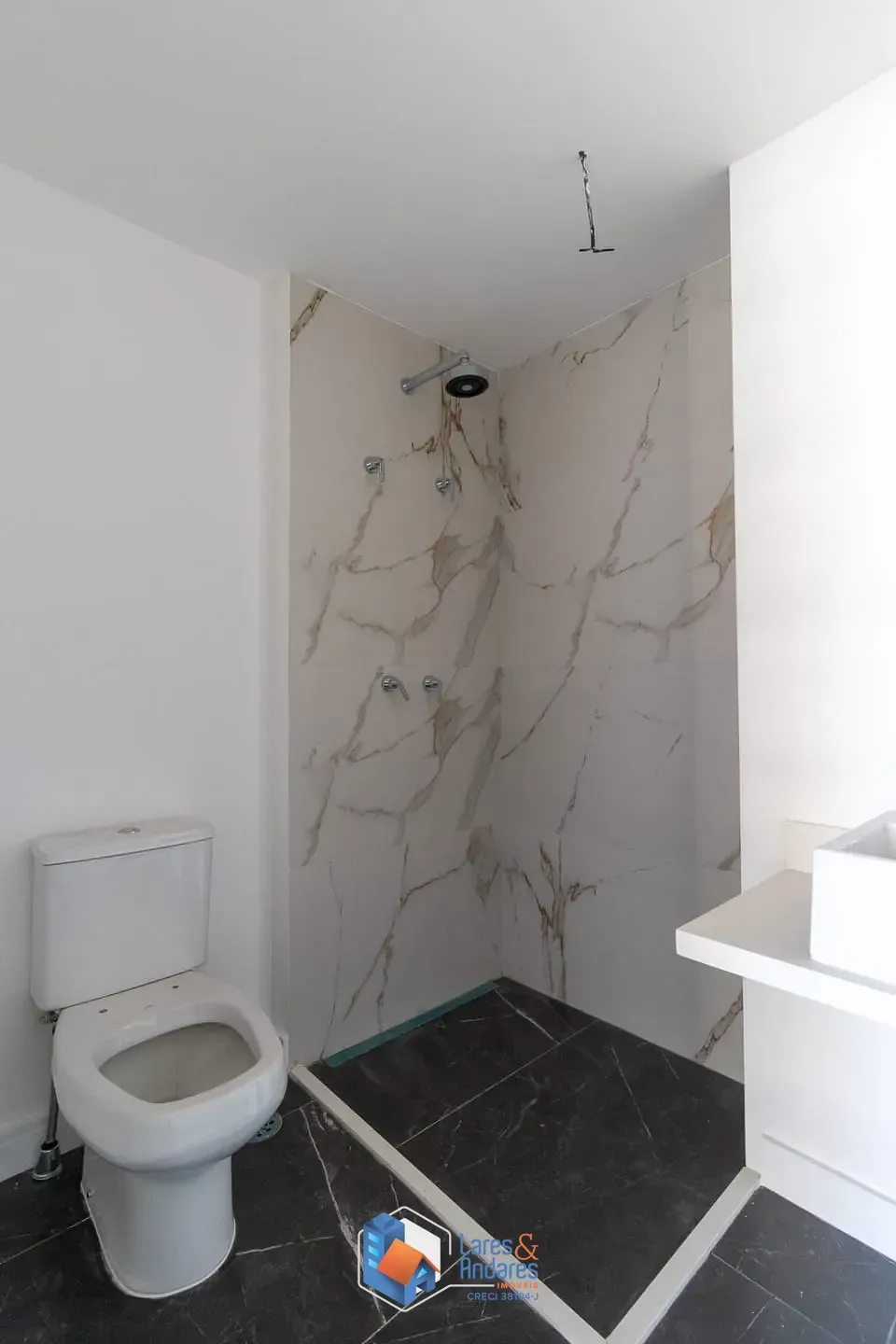 Imagem Apartamento para venda em Jardim das Acácias com 5 quartos, sendo 5 suítes, 402.44m²