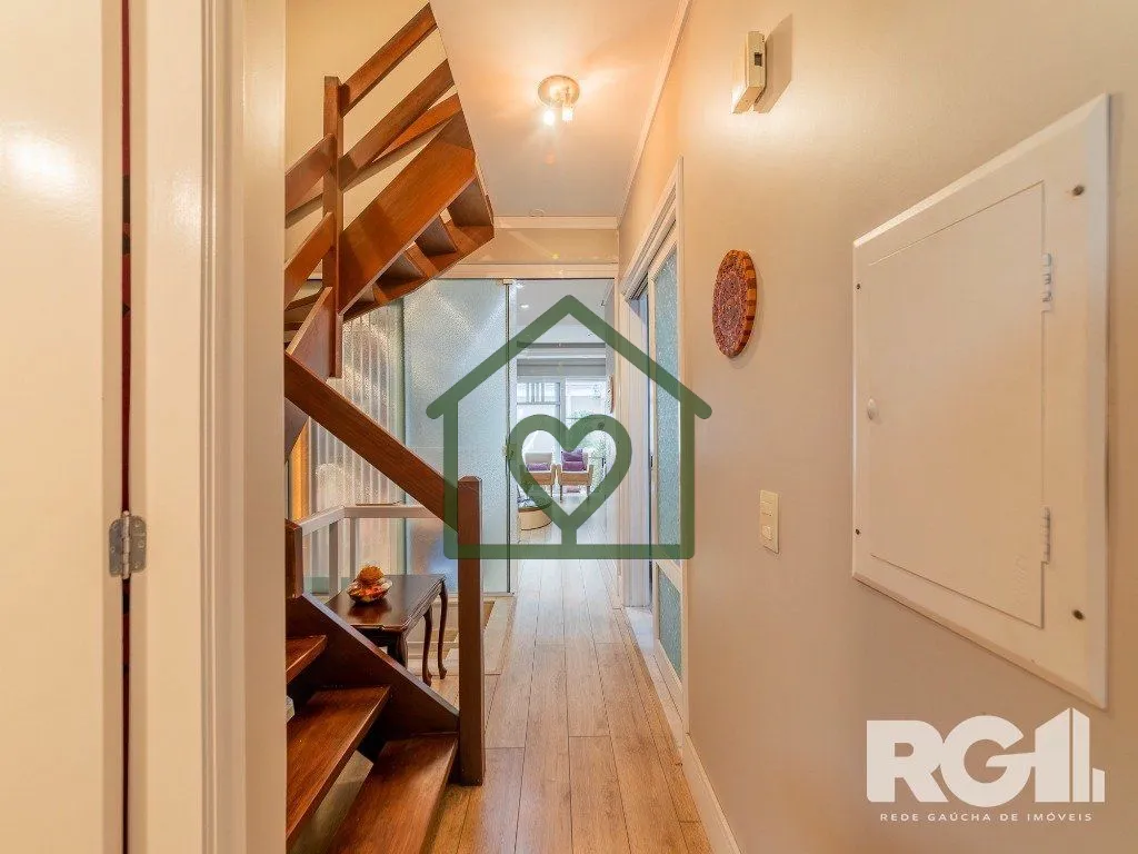 Imagem EXCLUSIVIDADE Belíssima casa de 4 suítes + gabinete no condomínio fechado Terra Mater com vista e...