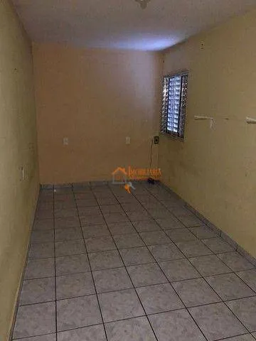 Imagem Sobrado com 4 dormitórios à venda, 250 m² por R$ 575.000,00 - Jardim Pinheiros - Guarulhos/SP