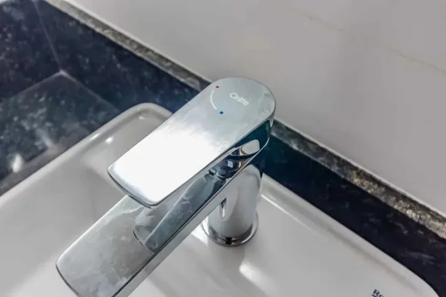 Imagem Sobrado novo com 2 suítes e 1 vaga de garagem, Sertão do Trombudo em Itapema/SC