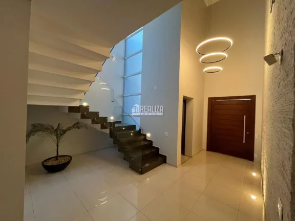 Imagem Casa com 3 suítes à Venda no Jardim do Lago, Uberaba
