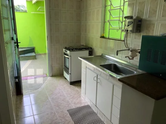 Imagem Casa de 3 dormitórios sendo 3 suítes, 5 banheiros, 2 vagas, com 202m² Jardim São Caetano, São Caetano do Sul