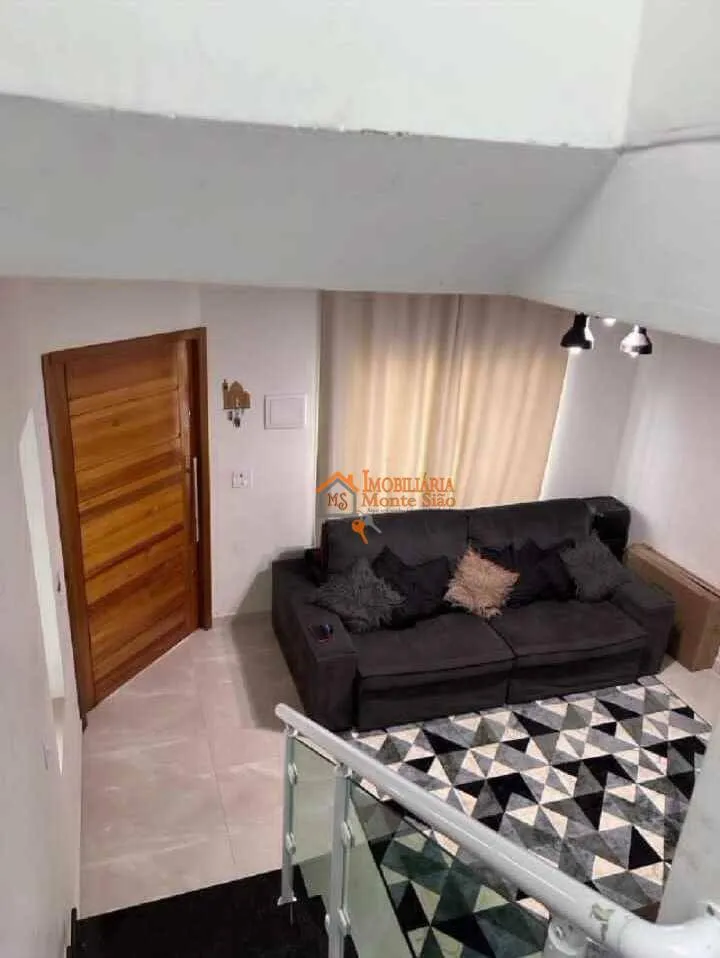 Imagem Sobrado com 3 dormitórios à venda, 200 m² por R$ 630.000,00 - Bonsucesso - Guarulhos/SP