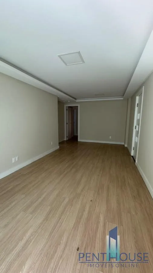 Imagem Apartamento Zona Central para Venda em Balneário Camboriú, CENTRO, 3 dormitórios, 1 suíte, 2 banheiros, 2 vagas