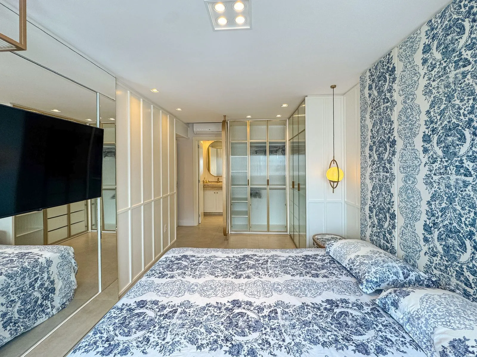 Imagem Cobertura à venda em Torres, Centro, com 3 quartos, 258m2