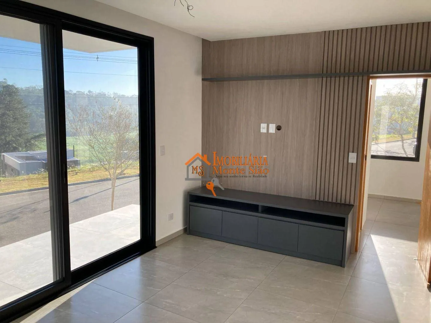 Imagem Sobrado com 4 dormitórios à venda, 342 m² por R$ 2.770.000,00 - Jardim São Pedro - Mogi das Cruzes/SP