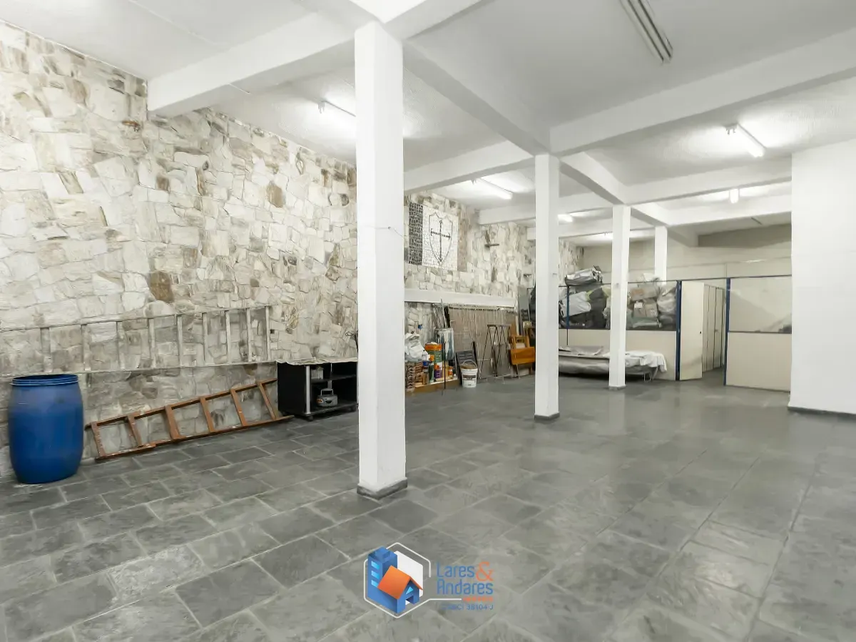 Imagem Sobrado para venda em Jardim Cidade Pirituba com 4 quartos, sendo 3 suítes, 600m²