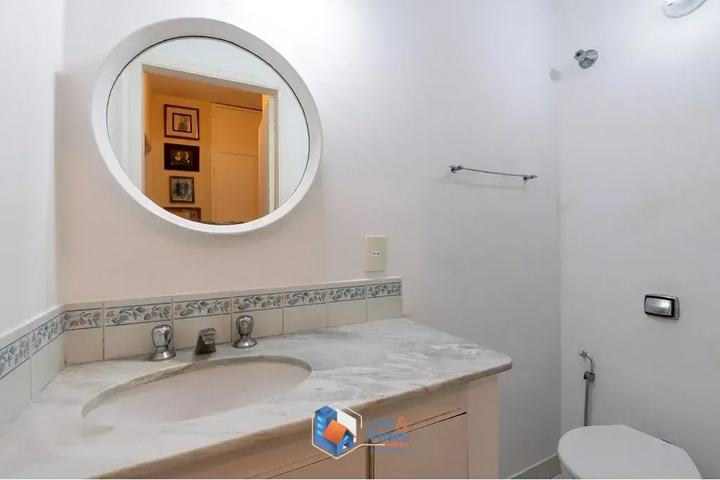 Imagem Casa em Condomínio à venda 3 Quartos 1 Suite 2 Vagas 180M² Vila Olímpia São Paulo - SP