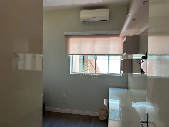 Imagem Casa com 3 dormitórios para alugar, 127 m² por R$ 7.657,95/mês - Centro - Itapema/SC