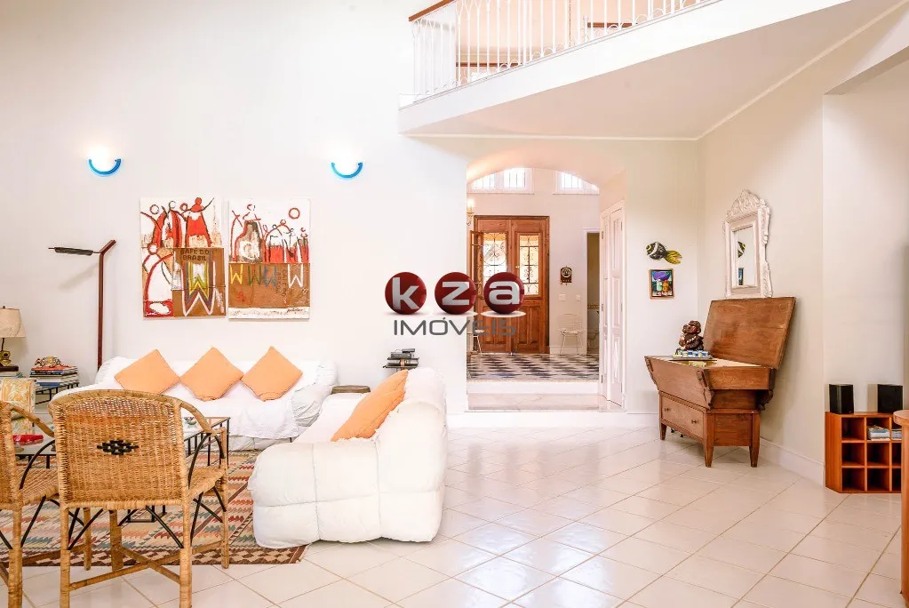 Imagem Luxuosa casa à venda no Condomínio Costa Verde, na Praia de Tabatinga, Caraguatatuba-SP, 5 suítes, 2 salas, , 344m². Venha conferir!