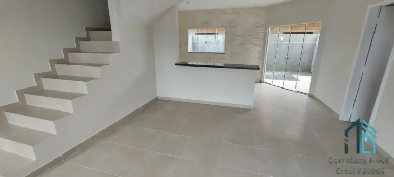Imagem Sobrado novo, 100 mts do mar, 03 quartos c/suíte, Baln Nereidas em Guaratuba PR