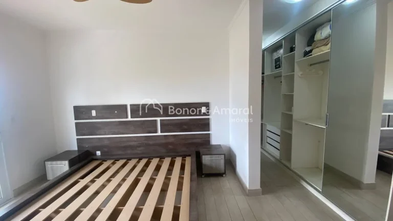 Imagem 3 suítes, sendo 2 suítes no térreo. A suíte principal possui closet, oferecendo mais conforto e ...