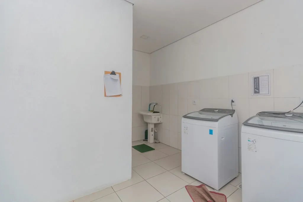 Imagem Apartamento de 1 dormitório á venda no Bairro Santo Antônio, Porto Alegre