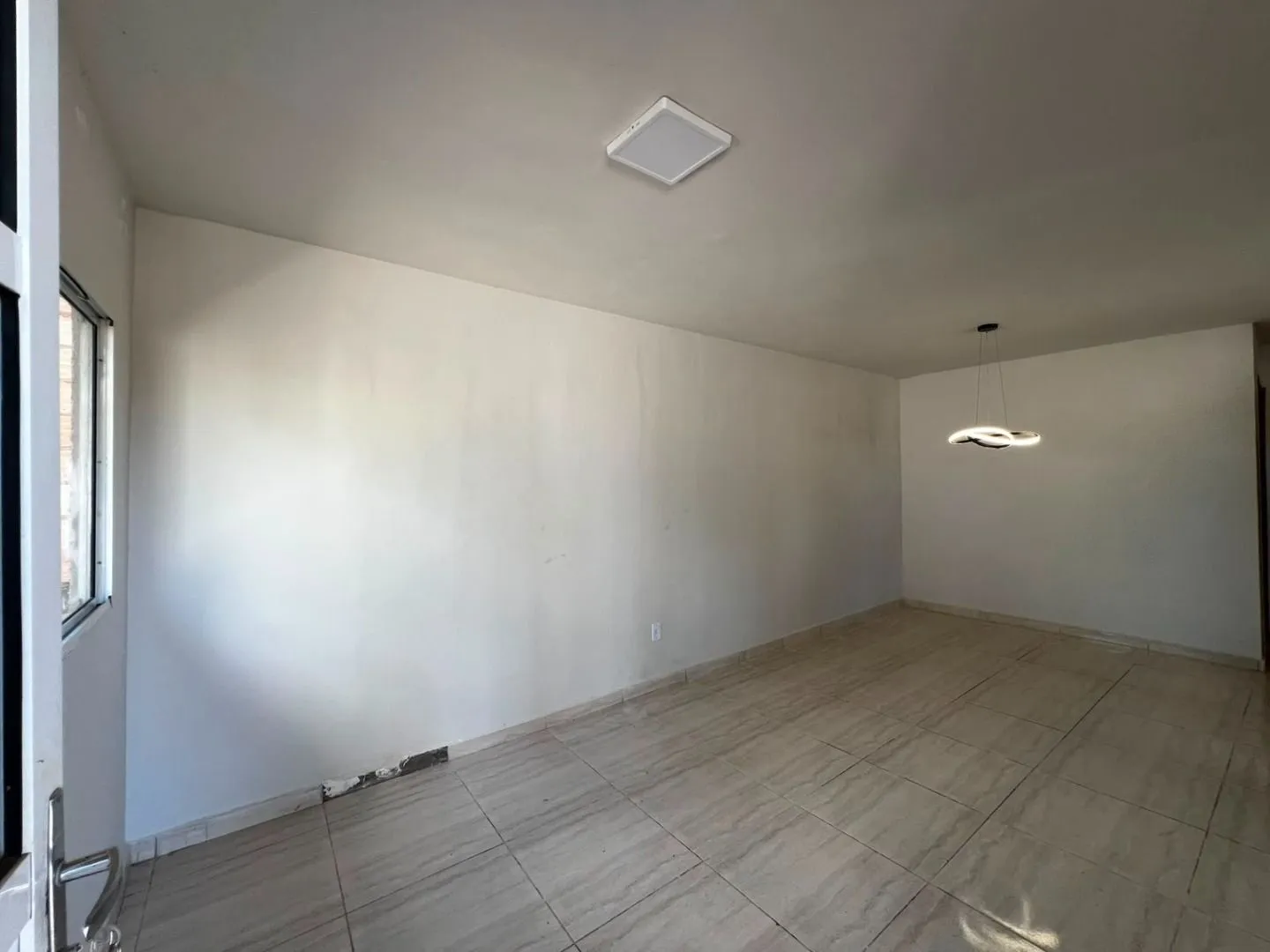 Imagem Casa com 2 dormitórios à venda, 74 m² por R$ 190.000,00 - Jardim Quebec - Patos de Minas/MG