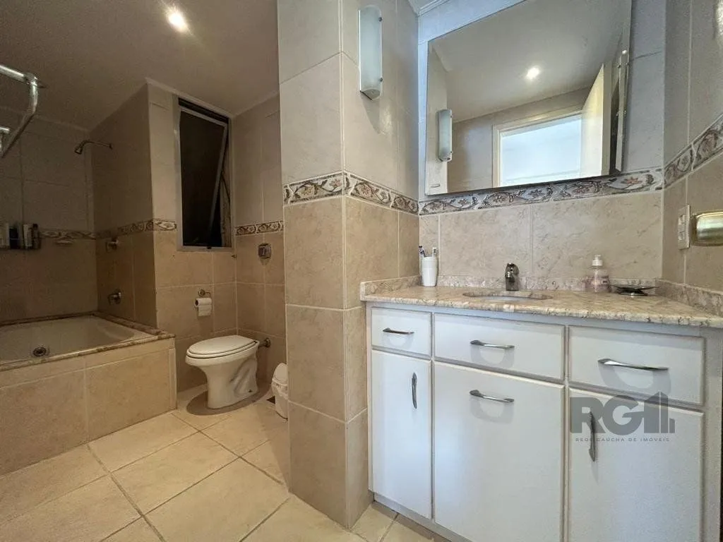 Imagem Apartamento de 72m² com 2 dormitórios, no bairro no bairro Mont Serrat.