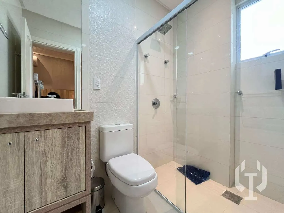 Imagem Apartamento à venda, no VILLE DE FRANCE RESIDENZIALE, em Itapema, Meia Praia, com 3 quartos, 168m2