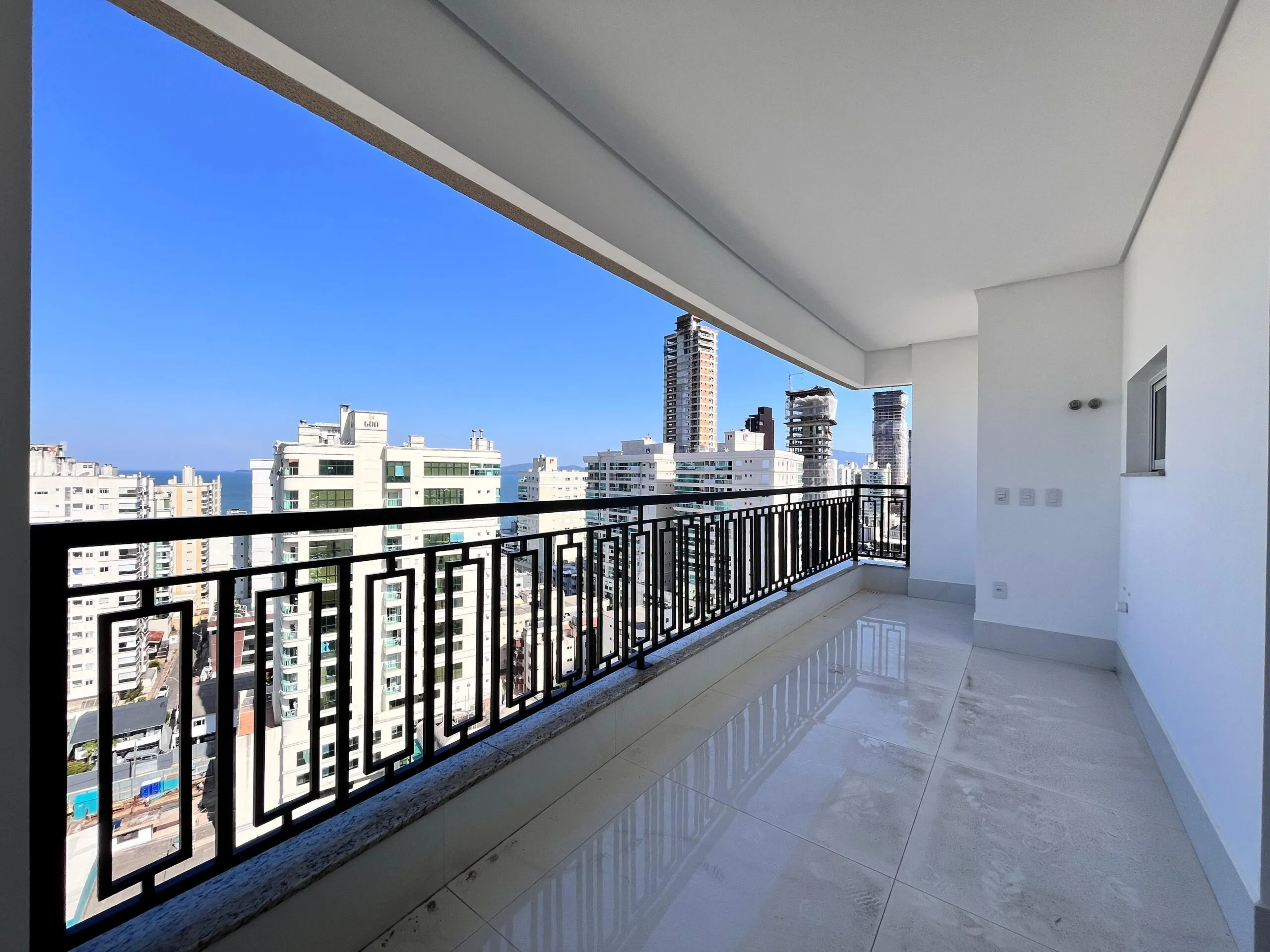 Imagem Apartamento à venda com 160m2 por R$ 2.798.000,00