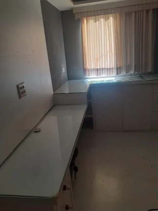 Imagem Apartamento à venda em São Paulo - Vila Andrade: 3 quartos, 1 banheiro, 2 vagas de garagem, 72m² de área.