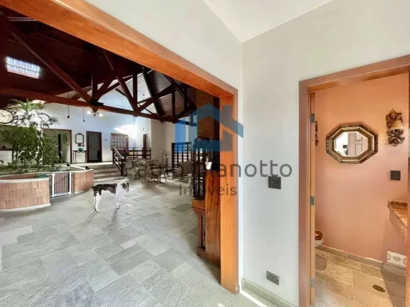 Imagem Casa de Luxo Venda ou Locação Centro Granja Viana