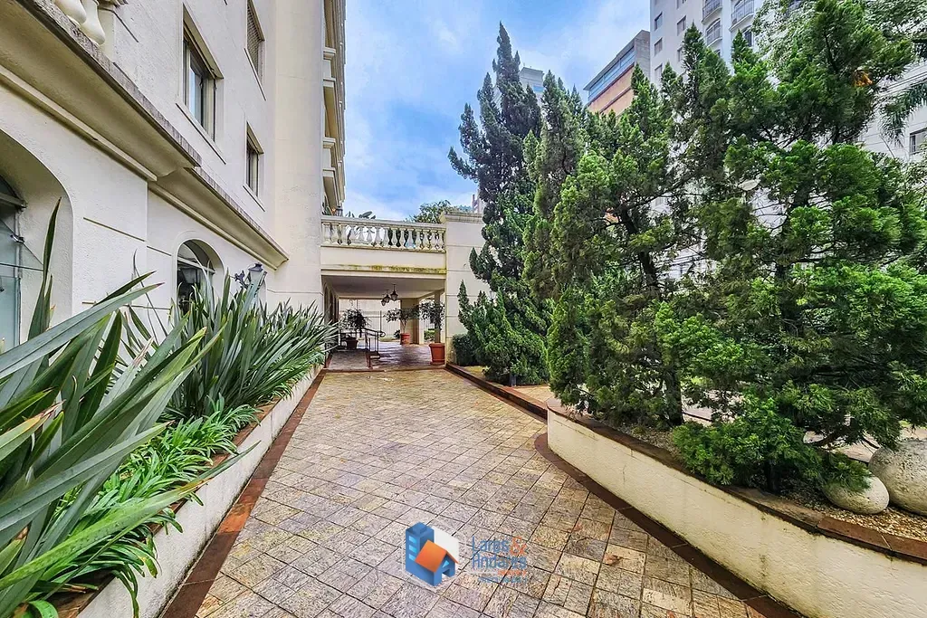Imagem Apartamento à venda 4 Quartos 2 Suites 2 Vagas 162M² Itaim Bibi São Paulo - SP