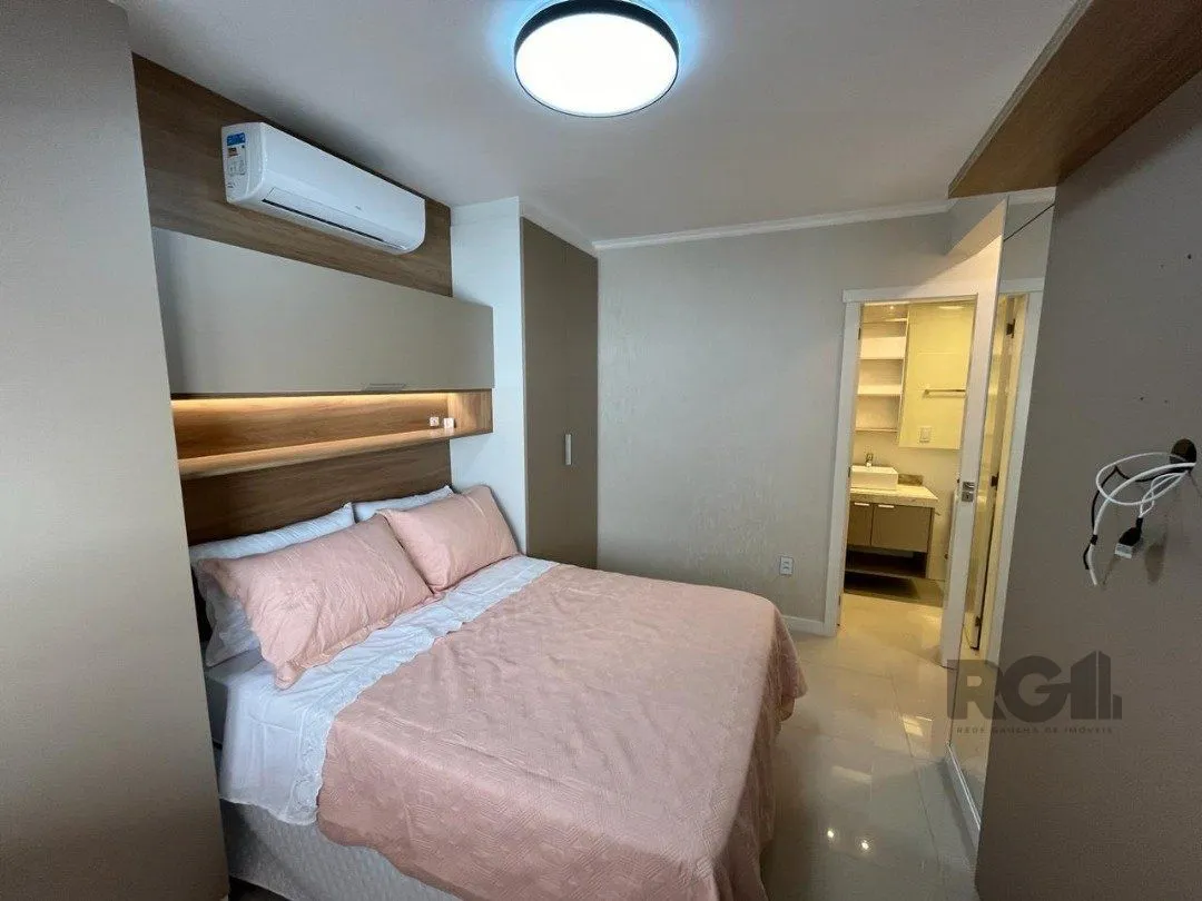 Imagem Apartamento com 2 dormitórios, sendo uma suíte, em empreendimento diferenciado em Capão da Canoa, no bairro Navegantes, próximo à divisa de Atlântida