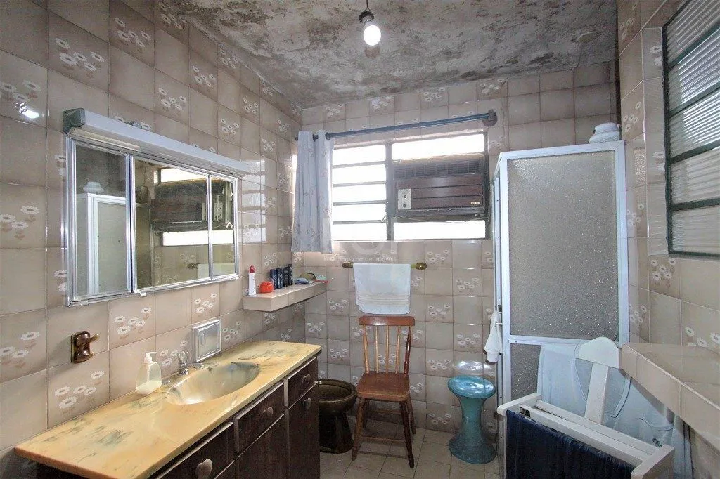 Imagem Casa para Venda - 187m², 3 dormitórios, sendo 1 suites, 2 vagas - Jardim São Pedro
