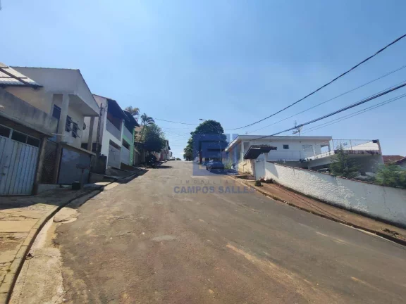 Imagem Casa com 2 dormitórios para alugar por R$ 1.200,00/mês - Bela Vista - Socorro/SP