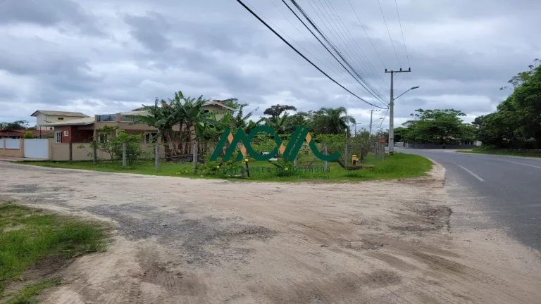 Imagem Terreno Comercial, frente asfalto e perto da praia! Oportunidade no Balneário Rio Gracioso