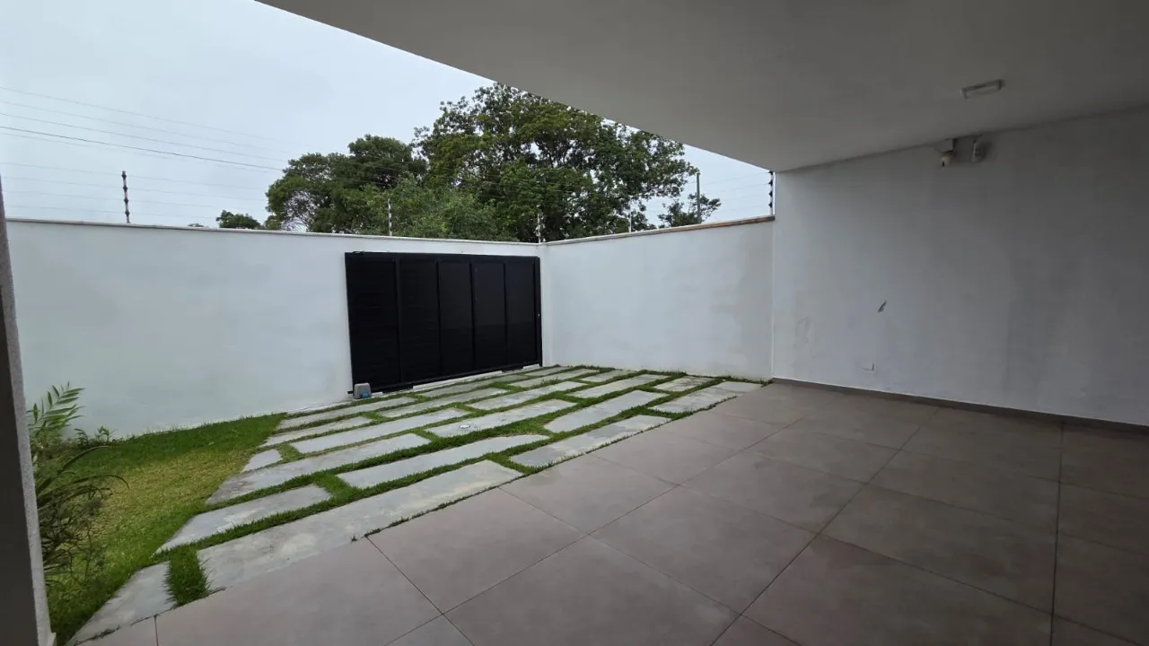 Imagem Casa com 3 suítes, 200 m², PISCINA AQUECIDA, mobiliada, com ar-condicionado e energia solar.

Cara...