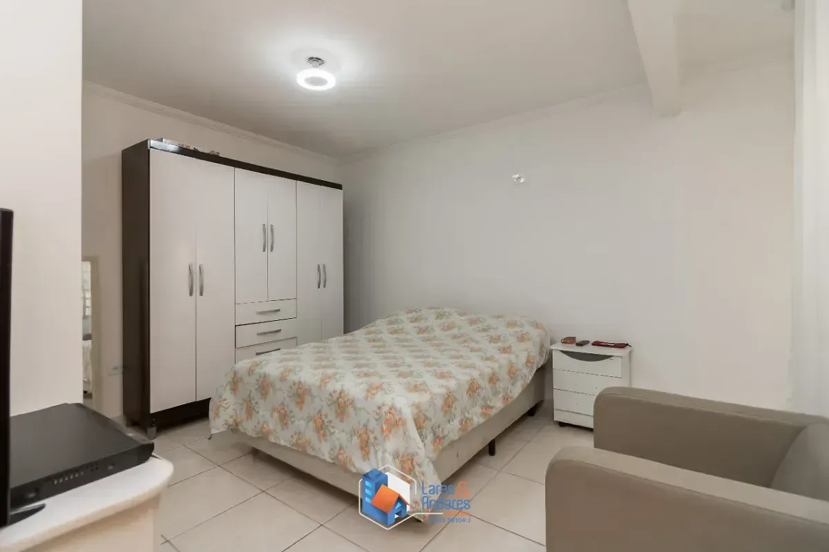 Imagem Casa para venda em Parque Edu Chaves com 3 quartos, sendo 1 suíte, 154m²