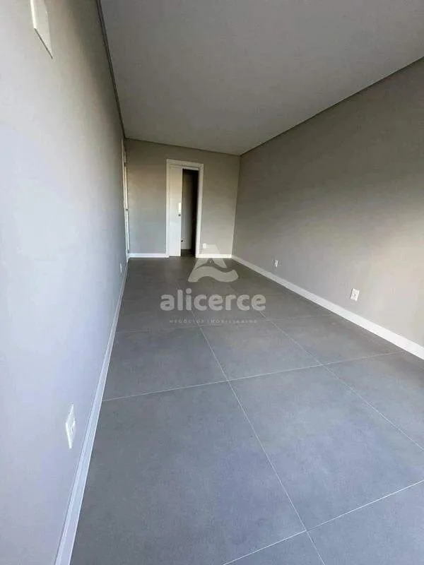 Imagem Apartamento DUPLEX 2 dormitórios com suíte, sacada com churrasqueira, próximo ao mar, em Ingleses - Florianópolis - SC