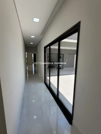 Imagem Linda Casa a Venda 3 Suítes com Piscina, Condomínio Laguna Indaiatuba SP