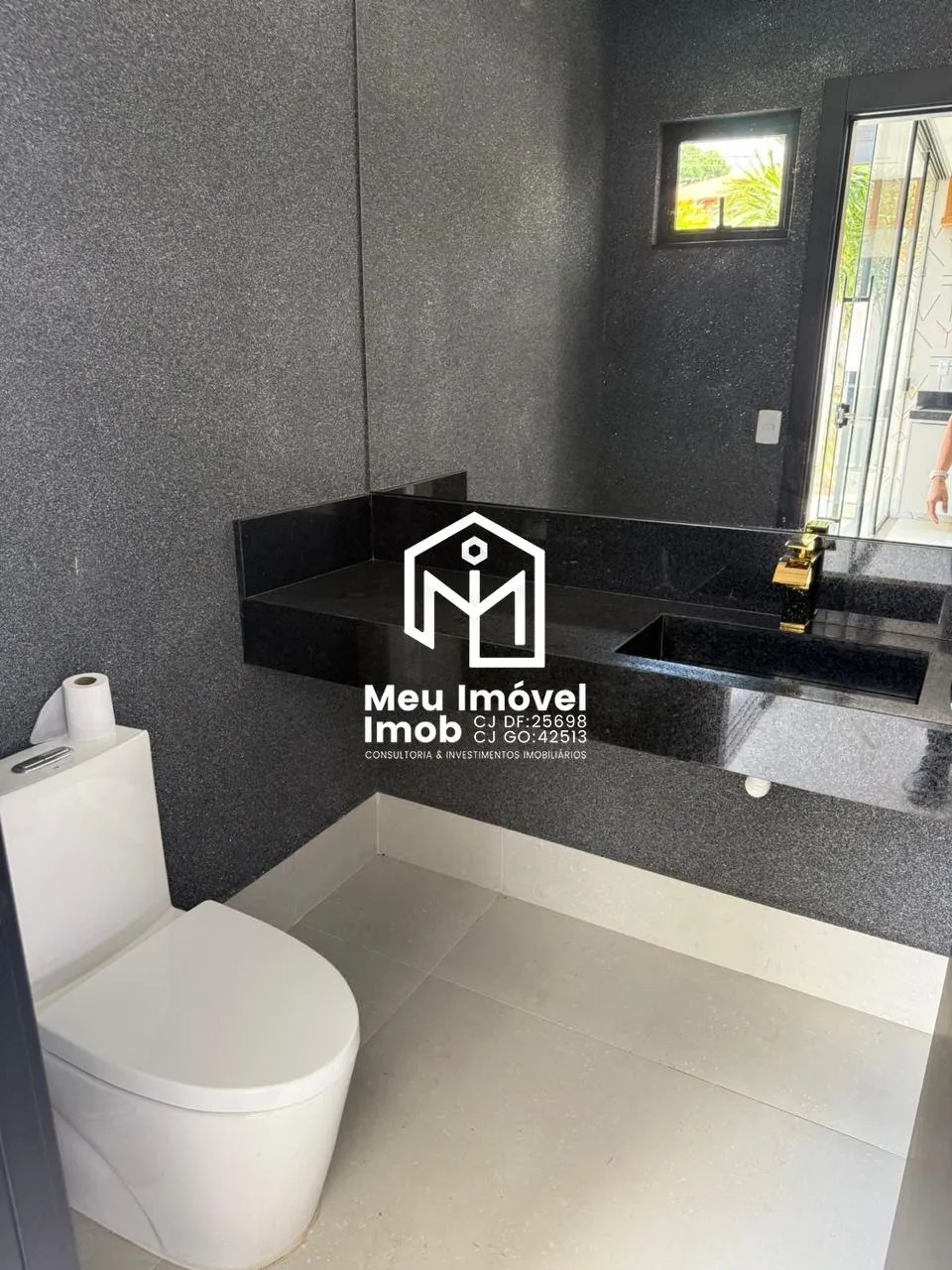 Imagem Residencial Jóquei Casa 4 Quartos 4 Suítes 330m²