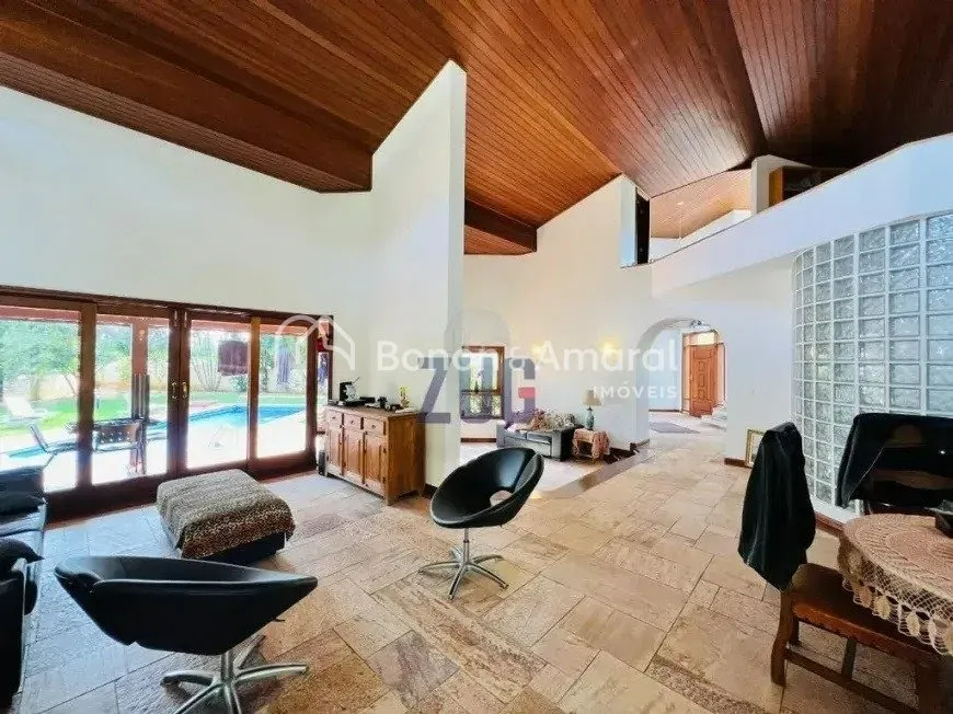 Imagem Casa térrea para locação com 4 suítes, piscina e lazer completo, 420 m² no Jardim Botânico