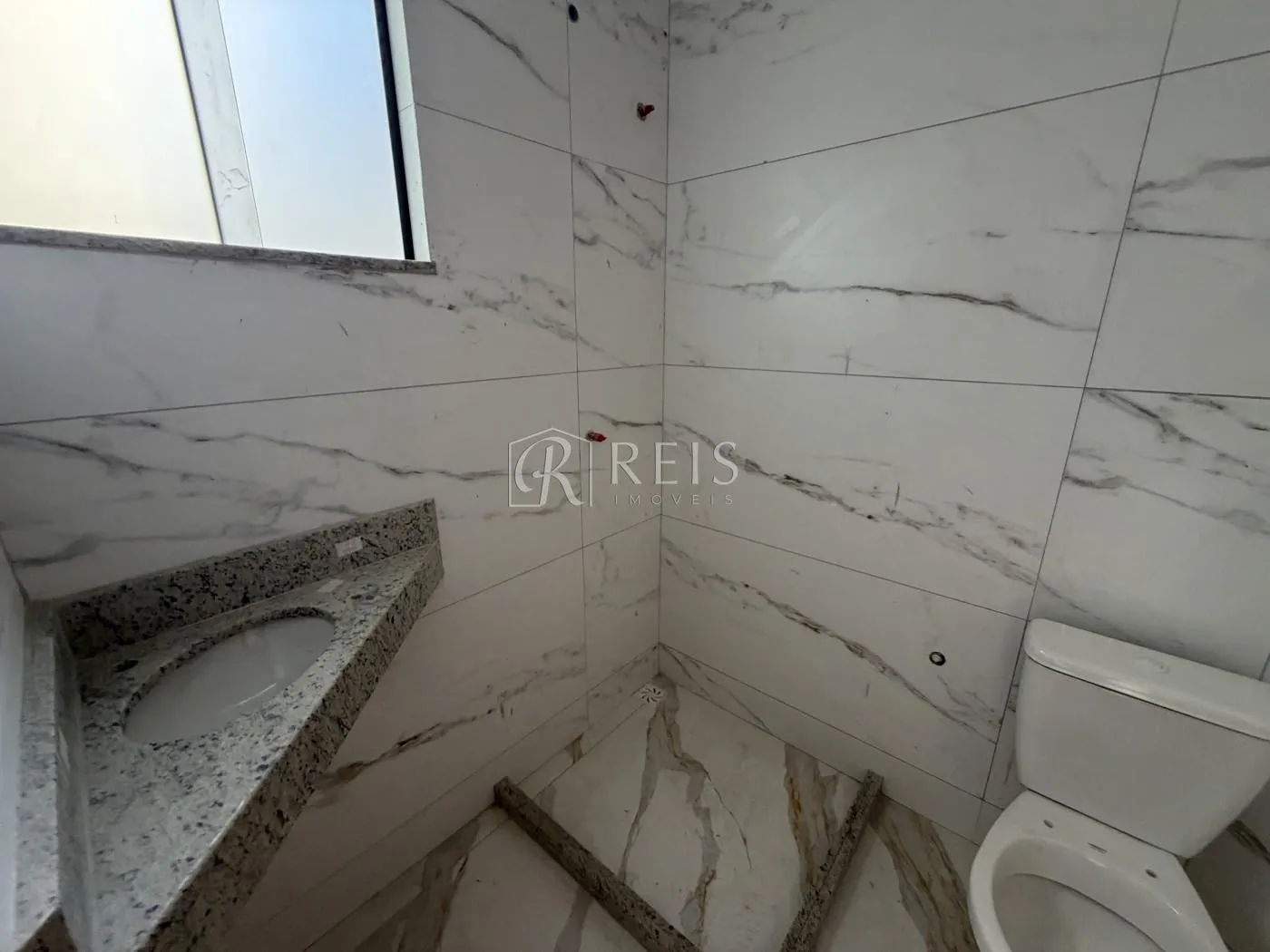Imagem Apartamento para Venda em Rio das Ostras, Jardim Bela Vista, 2 dormitórios, 1 suíte, 2 banheiros, 1 vaga