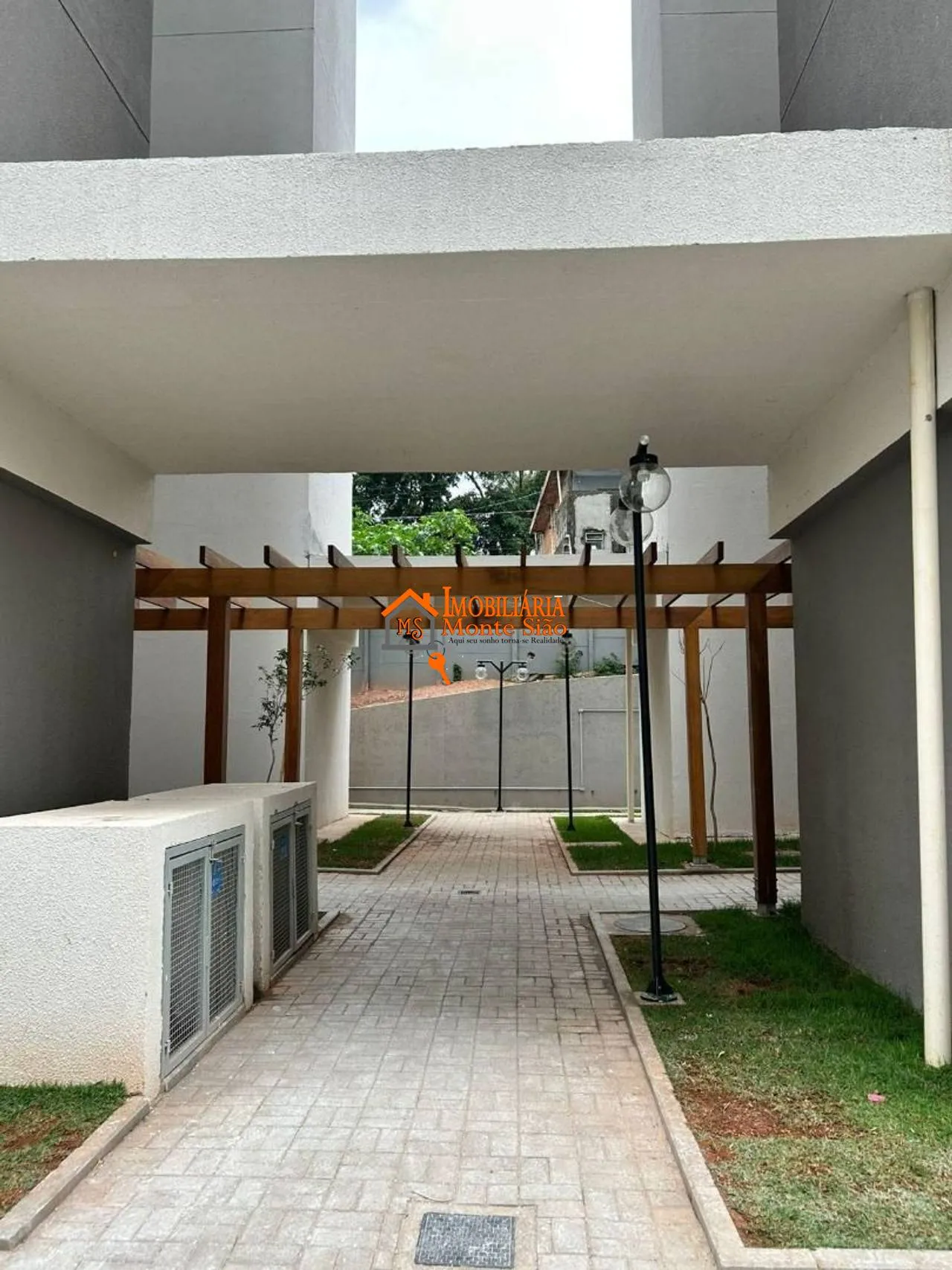 Imagem Apartamento com 2 dormitórios à venda, 43 m² por R$ 370.000,00 - Água Chata - Guarulhos/SP