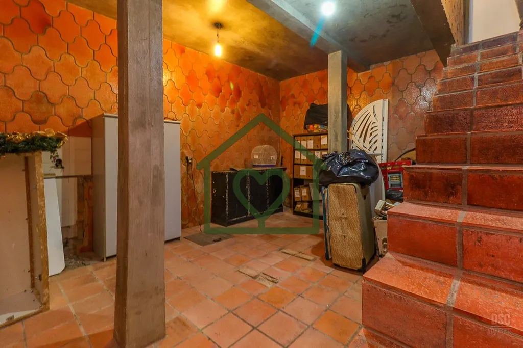 Imagem Uma excelente oportunidade para quem busca espaço, localização privilegiada e o potencial de tran...