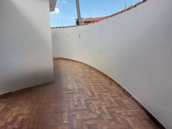Imagem CASA PADRÃO - ESQUINA-