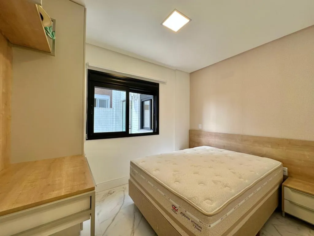 Imagem Apartamento 4 Dormitórios - Bairro Navegantes