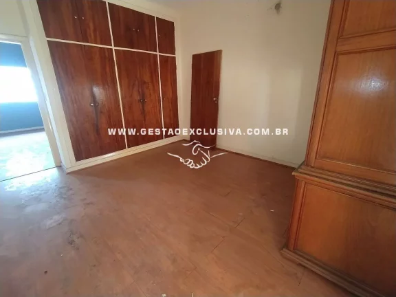 Imagem SOBRADO CENTRO ITATIBA SALÃO COMERCIAL e 4 DORM 464m² ÁREA ÚTIL