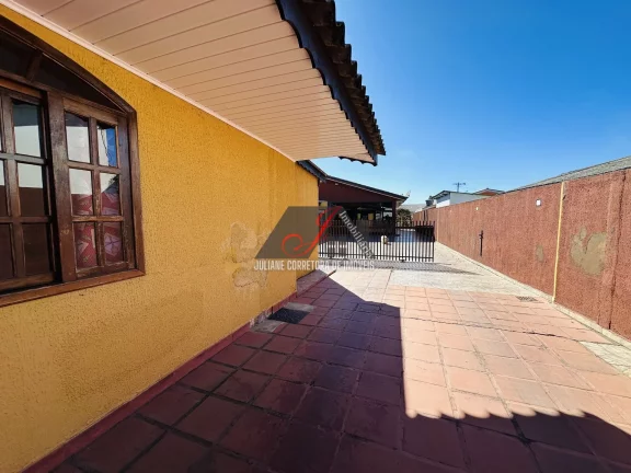 Imagem Terreno à venda com 02 casas no Bairro Thomaz Coelho em Araucária/PR.