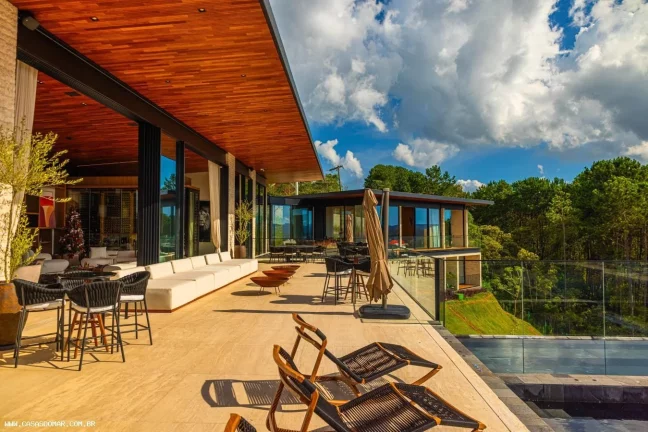 Imagem Casa para Venda em Campos do Jordão / SP no bairro Descansópolis