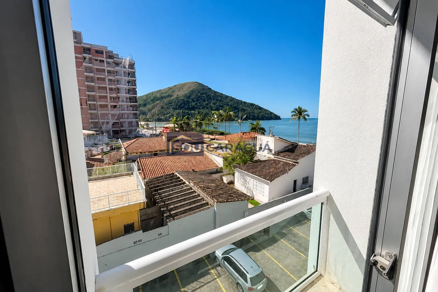 Foto do imóvel Apartamento na orla da praia com vista para o Mar na Martim de Sá - Caraguá