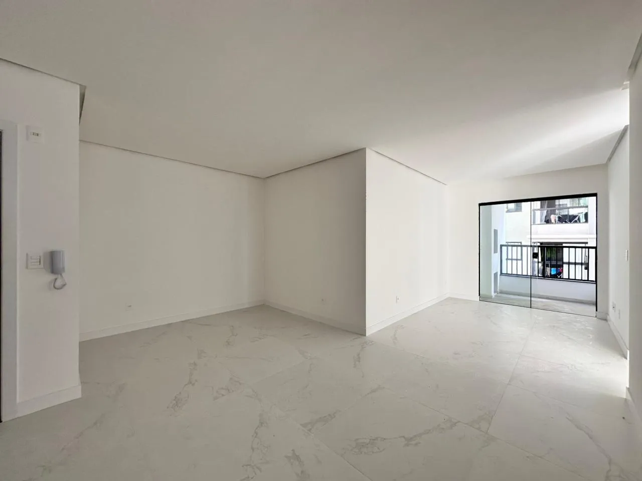 Imagem Apartamento à venda com 71m2 por R$ 950.000,00