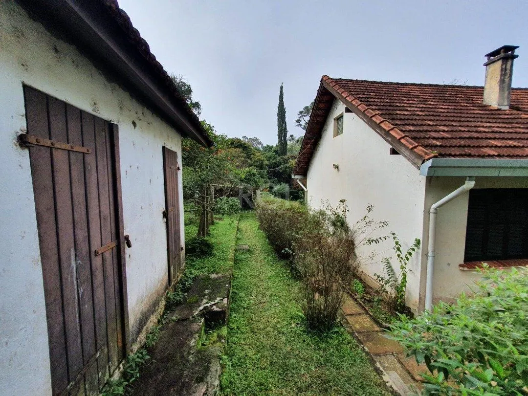 Imagem DOIS GRANDES TERRENOS localizados