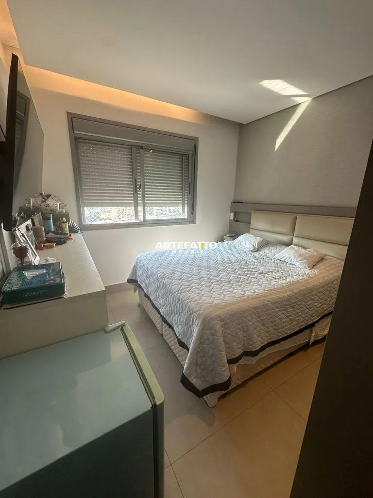 Imagem O apartamento, com 93m2 , 2 quartos (podendo fazer 3) com , 2 vagas