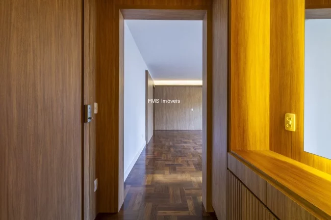 Imagem Apartamento à venda de 3 quartos com suíte e 2 vagas no Jardim Paulista