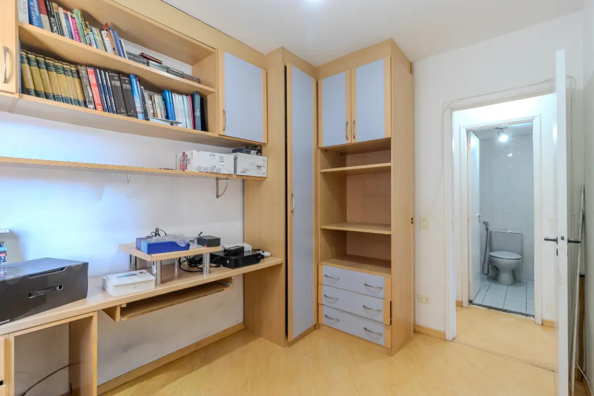 Imagem Apartamento para venda em Chácara Inglesa com 3 quartos, sendo 1 suíte, 75m2